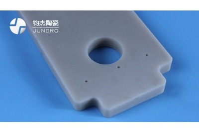 氮化鋁陶瓷有哪些現(xiàn)實(shí)的應(yīng)用 氮化鋁陶瓷有哪些現(xiàn)實(shí)的應(yīng)用